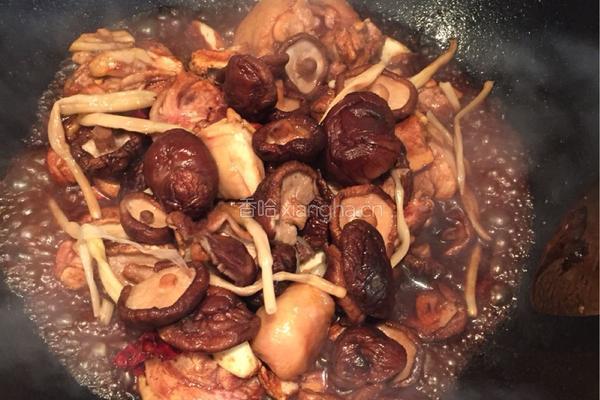 小鸡炖蘑菇的做法图解7