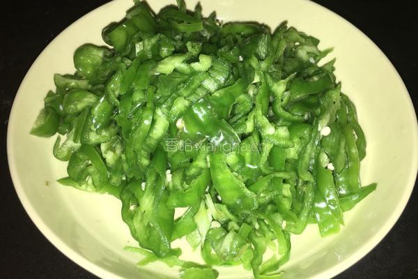 青椒炒蛋的做法图解3