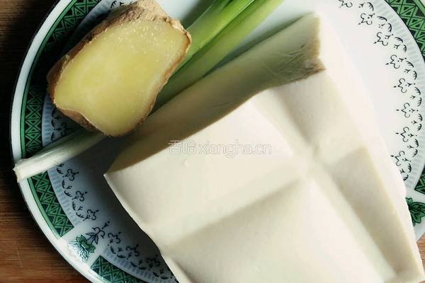 豆腐黑鱼汤的做法图解2