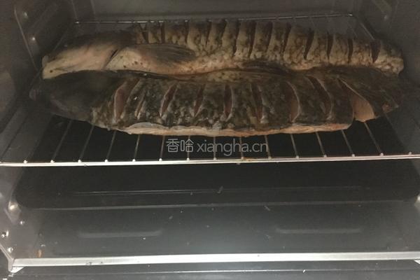 香辣烤鱼的做法图解2