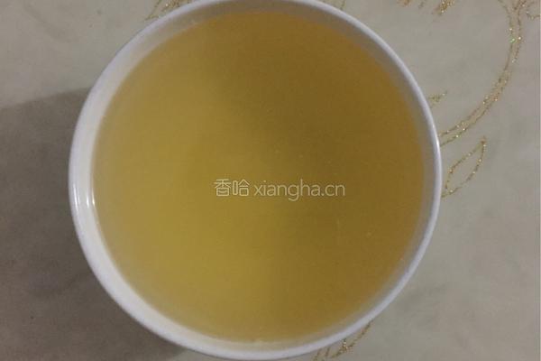 清汤银耳的做法图解1
