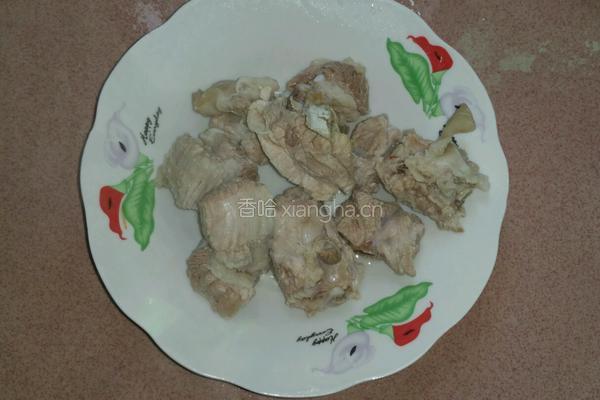 萝卜排骨汤的做法图解3