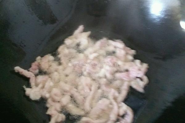 鱼香肉丝（家常做饭）的做法图解2