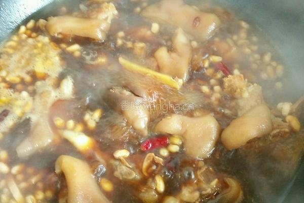 黄豆闷猪蹄的做法图解6