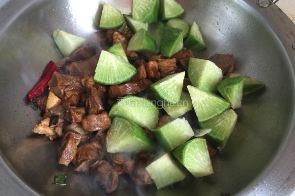 羊肉炖萝卜的做法图解9