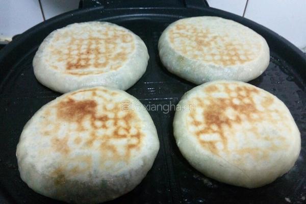 猪肉韭菜馅饼的做法图解17