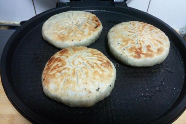 猪肉韭菜馅饼的做法图解18