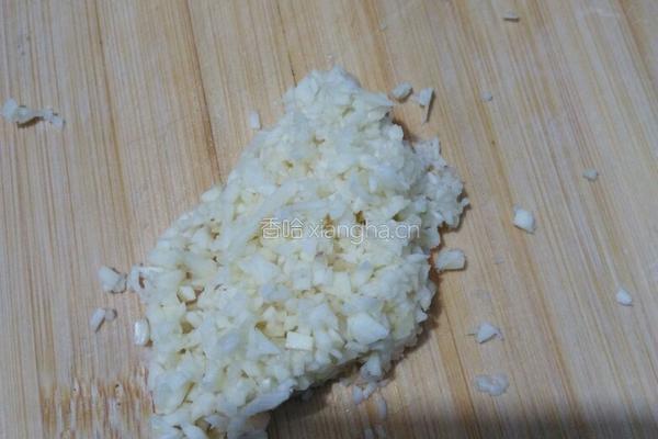 蒜蓉油麦菜的做法图解1