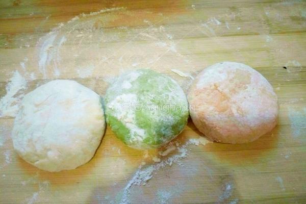 彩色牛肉馄饨的做法图解4