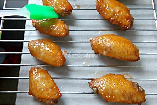 蜂蜜烤翅的做法图解11