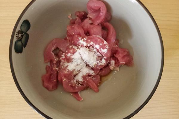 青菜肉丝炒面的做法图解3