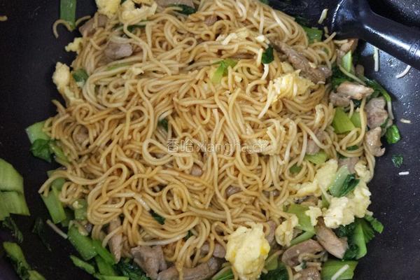 青菜肉丝炒面的做法图解13
