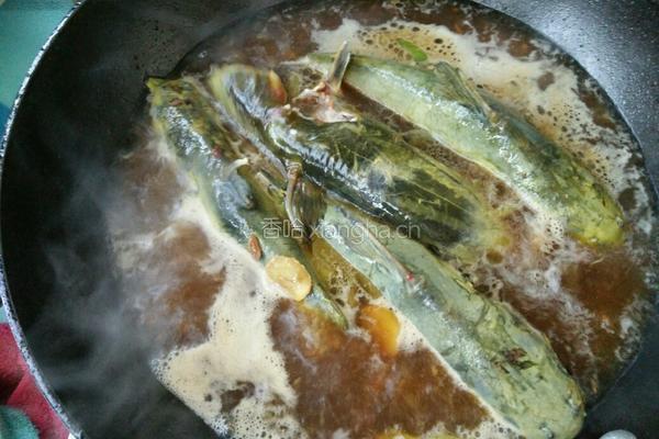 酱焖嘎鱼的做法图解3