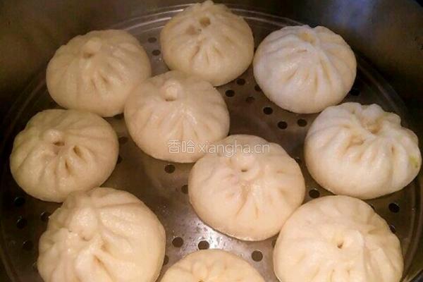 白菜香菇肉包子的做法图解8