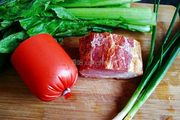 芥菜腊肉炒饭的做法图解1