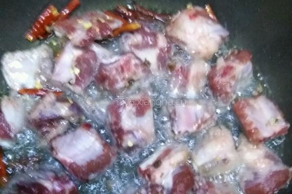 油炸排骨的做法图解3