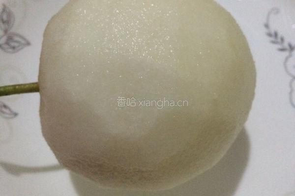 冰糖雪梨的做法图解2