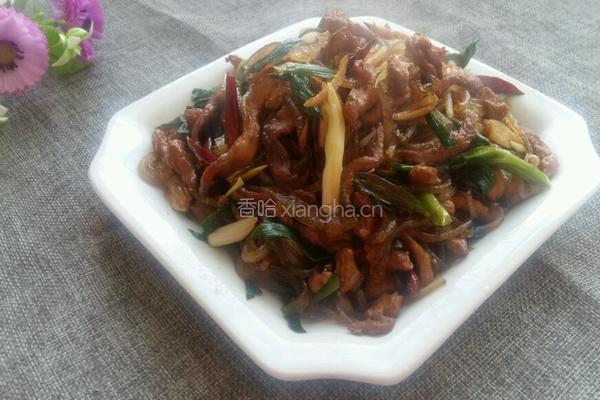 蒜苗粉条炒肉丝的做法图解8
