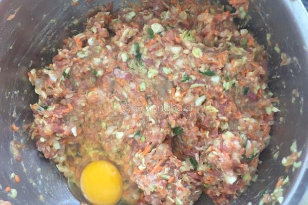 虾仁猪肉饺子的做法图解6