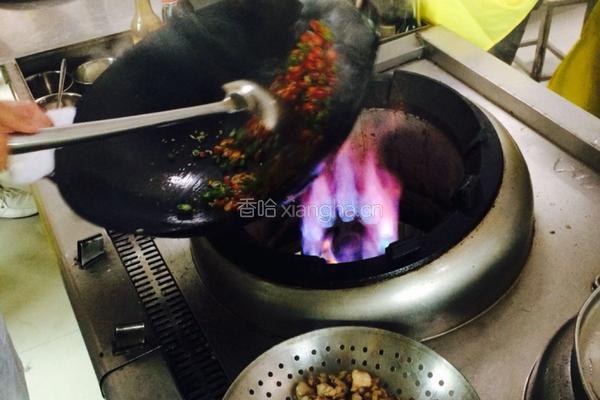 鲜椒鸡的做法图解3