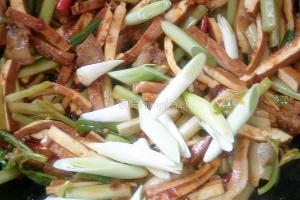 芹菜豆腐干的做法图解12