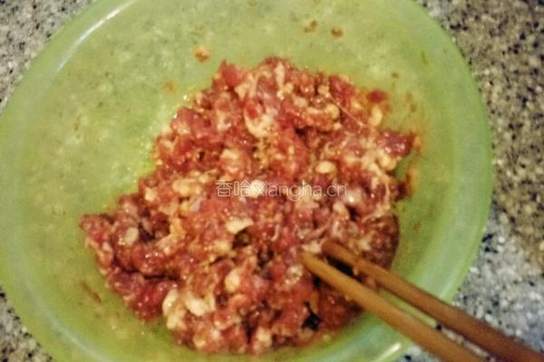 彩红饺子的做法图解11