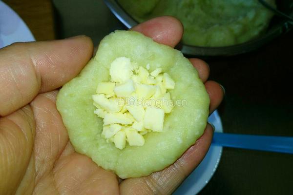 椰香拉丝土豆球的做法图解5