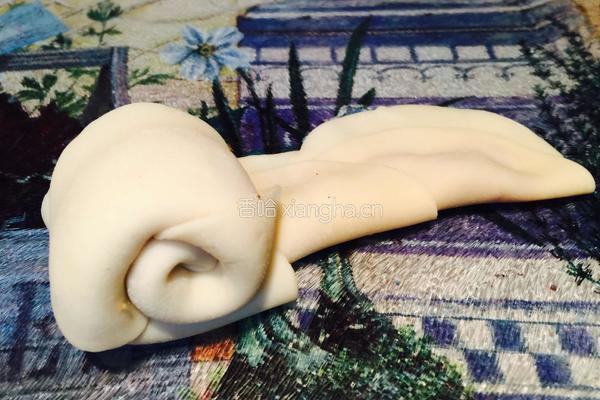 玫瑰花煎饺的做法图解5