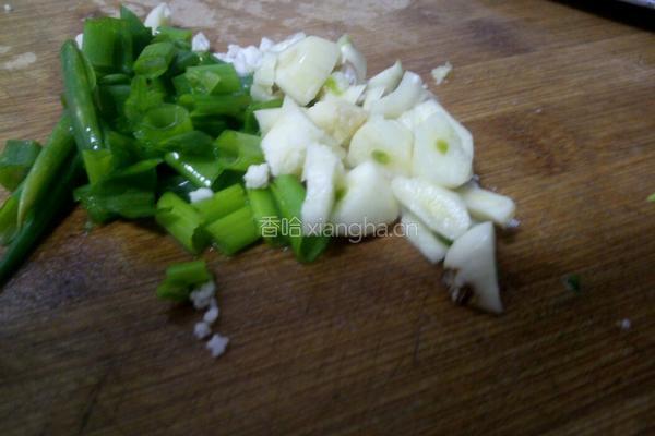 花菜炒肉丝的做法图解3