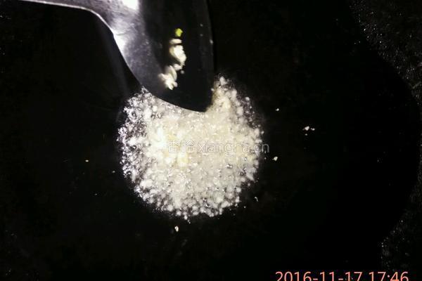 生菜炒三眼蟹的做法图解2