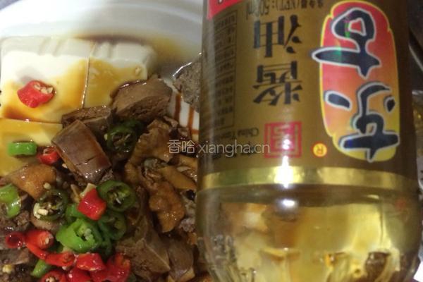 鸡杂蒸白玉豆腐的做法图解2