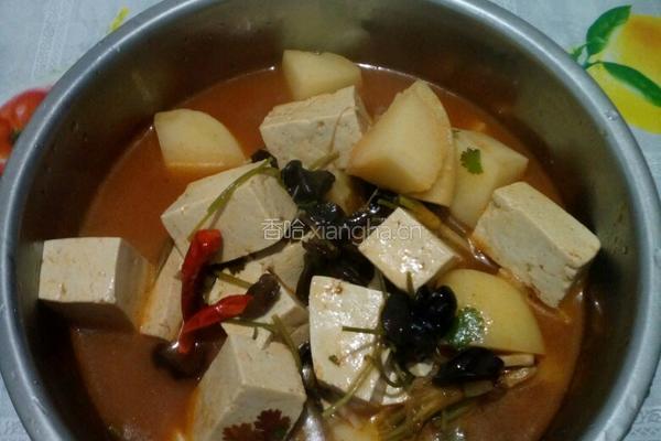 土豆木耳炖豆腐的做法图解8