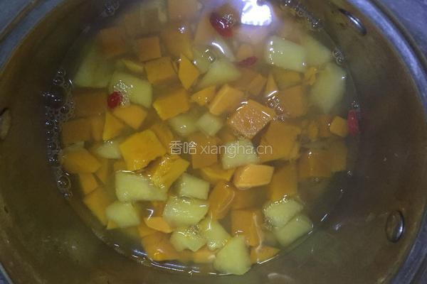 平安果南瓜瘦身汤的做法图解3