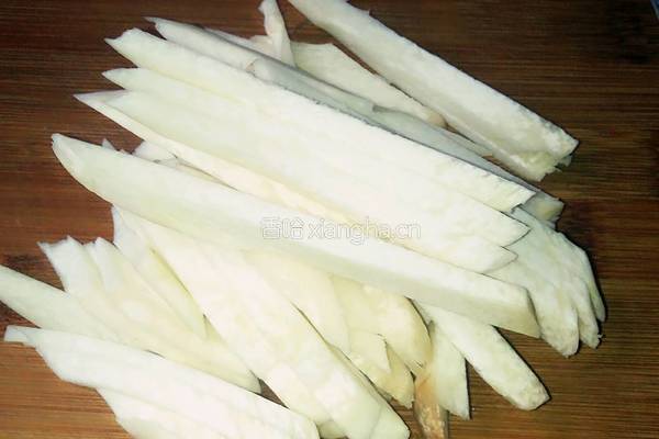 杏鲍菇炒菠菜的做法图解3