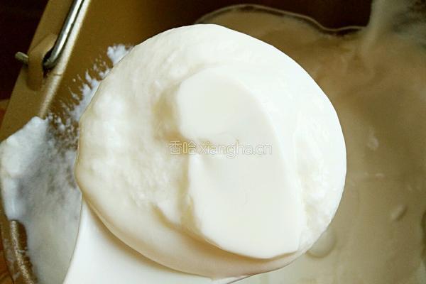 蜂蜜紫薯酸奶的做法图解1