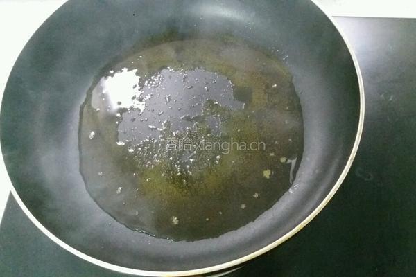 菜油煎洞庭湖油叼子鱼的做法图解2