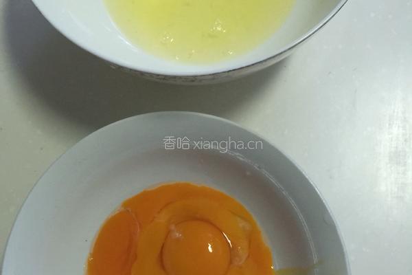 彩虹蛋糕卷的做法图解2