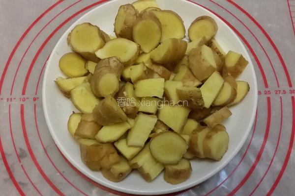 红糖姜枣膏的做法图解3