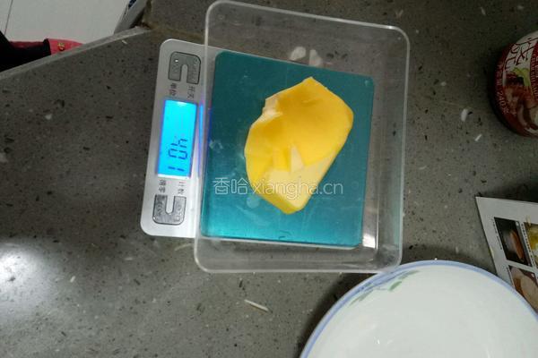 戚风蛋糕的做法图解4