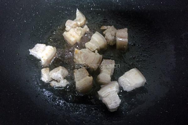 鹌鹑蛋红烧肉的做法图解7