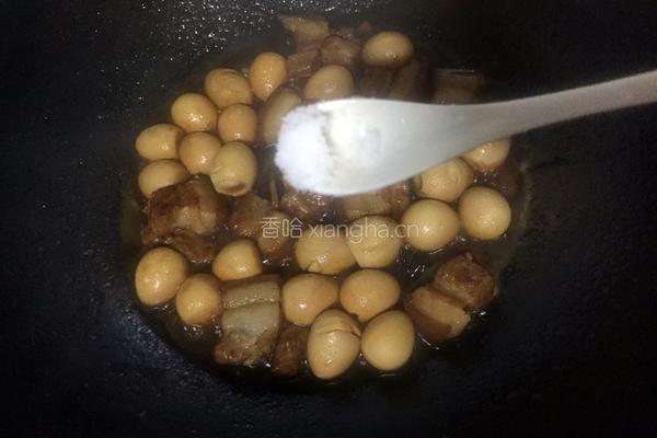 鹌鹑蛋红烧肉的做法图解11