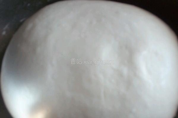 椒盐玫瑰花卷的做法图解1
