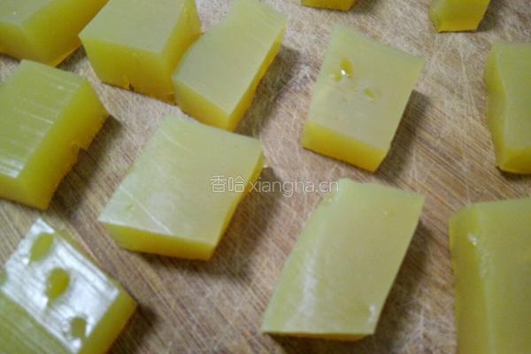 油煎凉粉的做法图解1