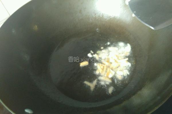 大肠炒酸菜的做法图解9