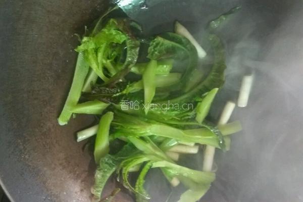 清炒莴笋叶的做法图解3