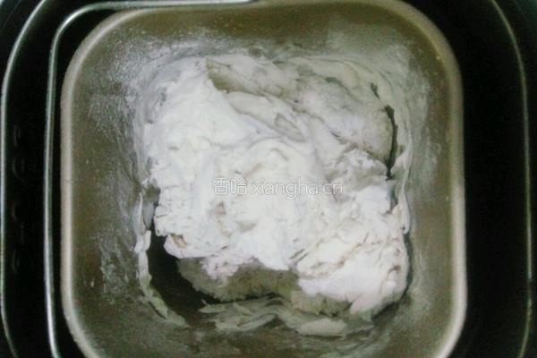 饺子皮的做法图解1
