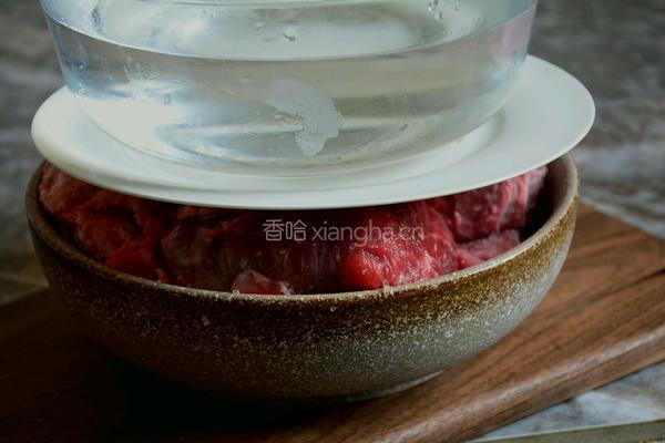 卤牛腱子的做法图解3