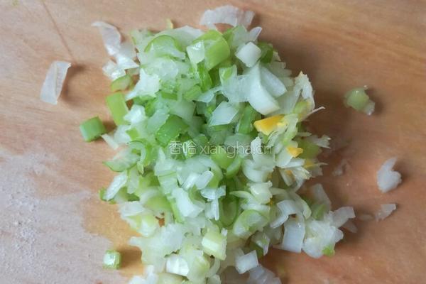 荠菜饺子的做法图解1