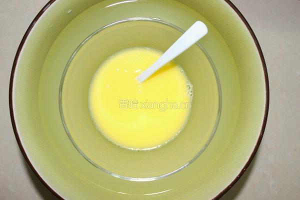 奶油水果蛋糕卷的做法图解9