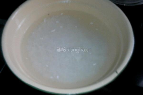 香菇糯米粥的做法图解2
